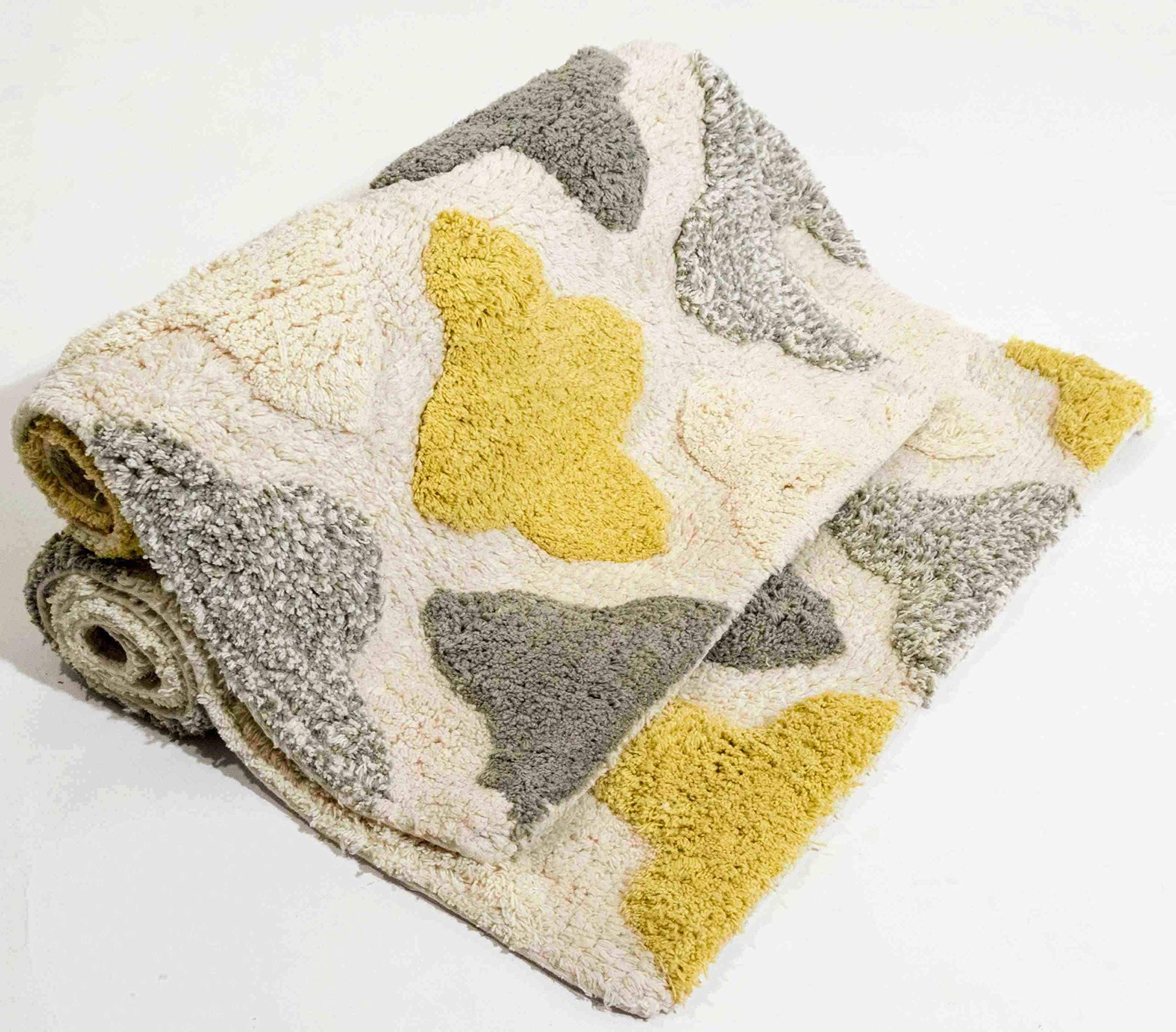 Chesapeake Merchandising 14453 Inc. Alloy 2 Piece Bath Rug Set, 21'' X 34 & 17'' X 24'', Willow